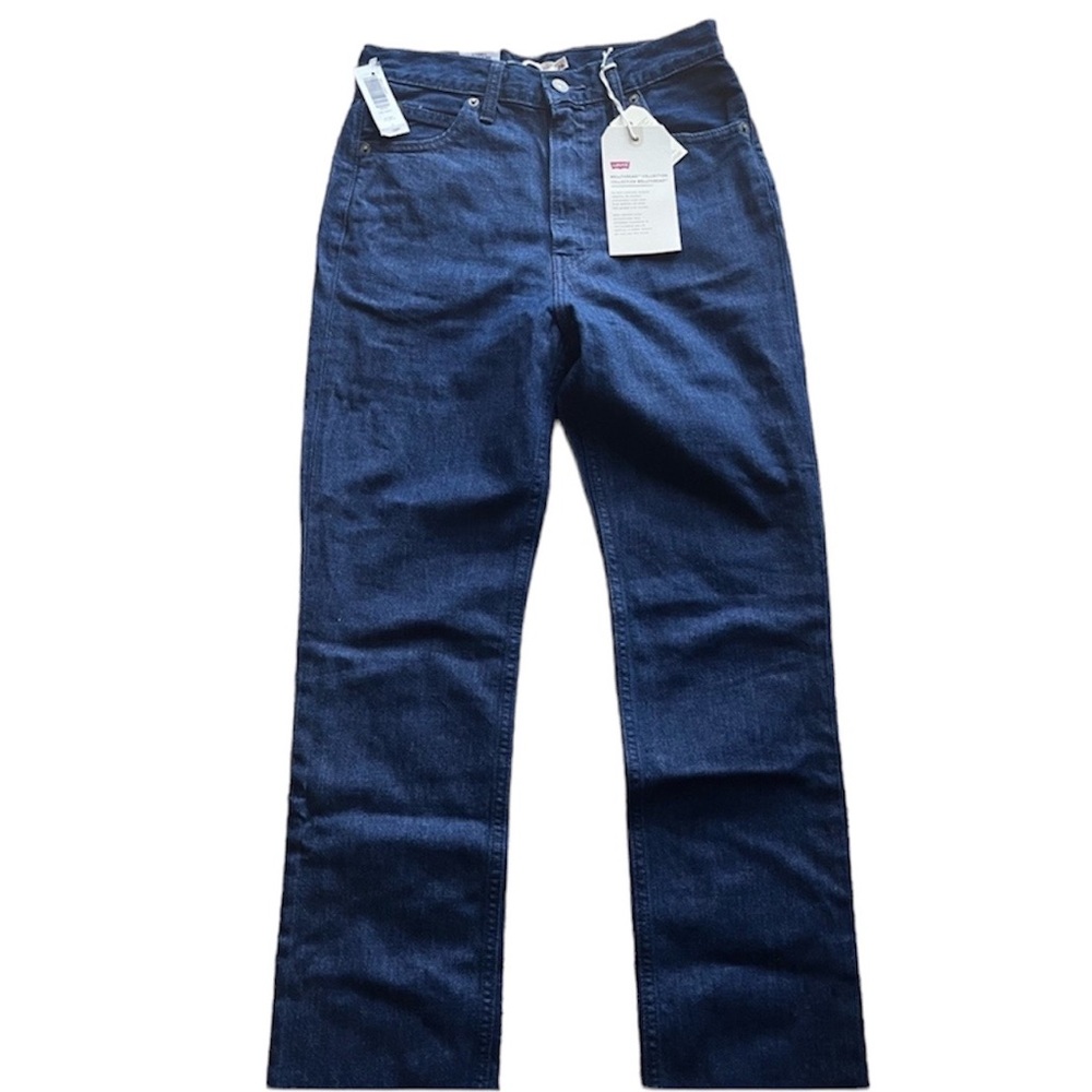 New! Levi 70s High Straight Jeans